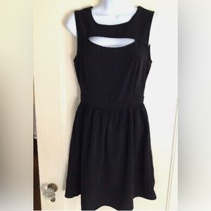 ONE CLOTHING